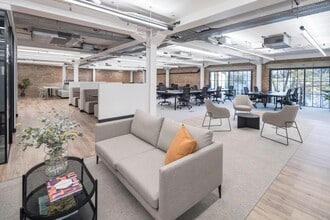 36-52 Fortess Grv, London en alquiler Foto del interior- Imagen 2 de 2