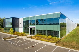 Más detalles de 1110 Rue Bousquet, Granby, QC - Nave en venta