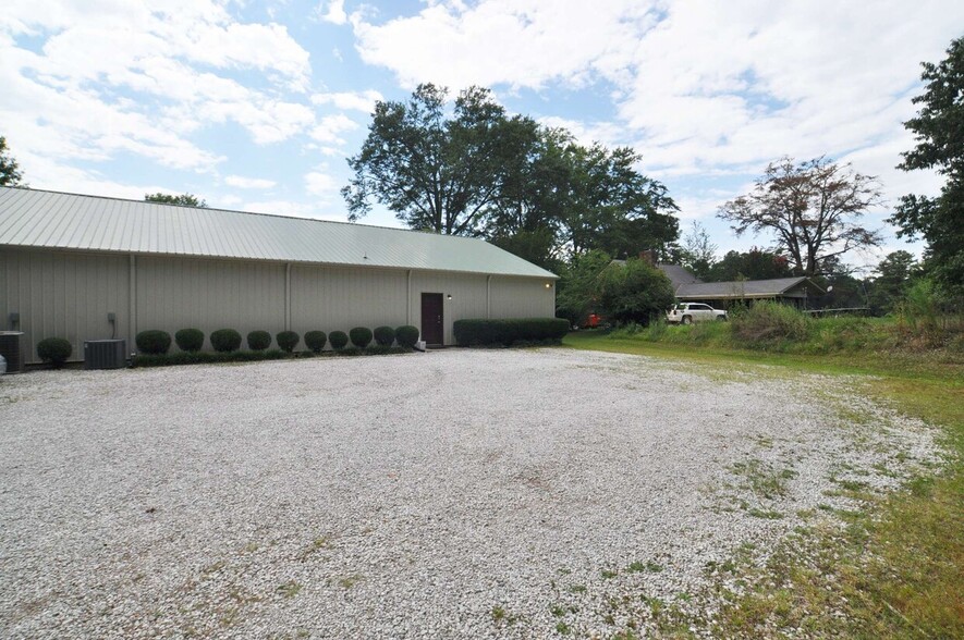 2464 Main St, Plantersville, MS en venta - Foto del edificio - Imagen 2 de 34