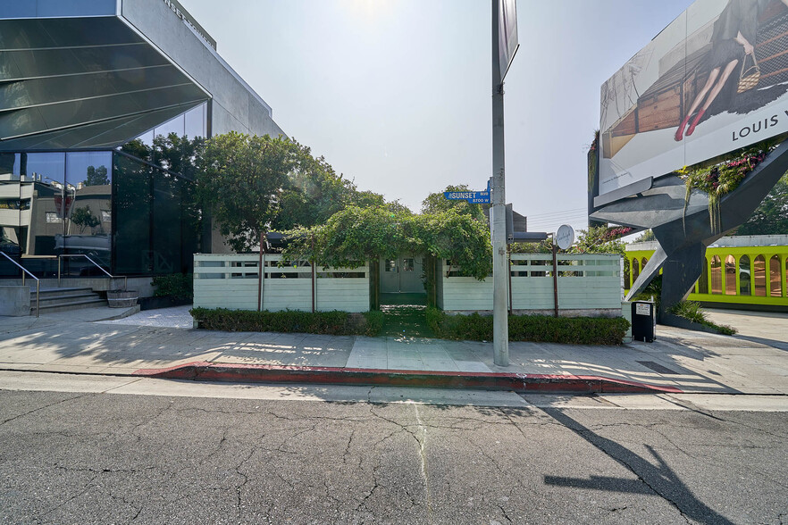 8752 W Sunset Blvd, West Hollywood, CA en alquiler - Foto del edificio - Imagen 2 de 10