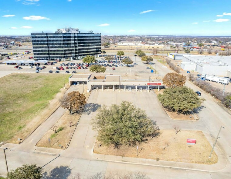 525 Bank of America Blvd., Grand Prairie, TX en venta - Foto del edificio - Imagen 2 de 5