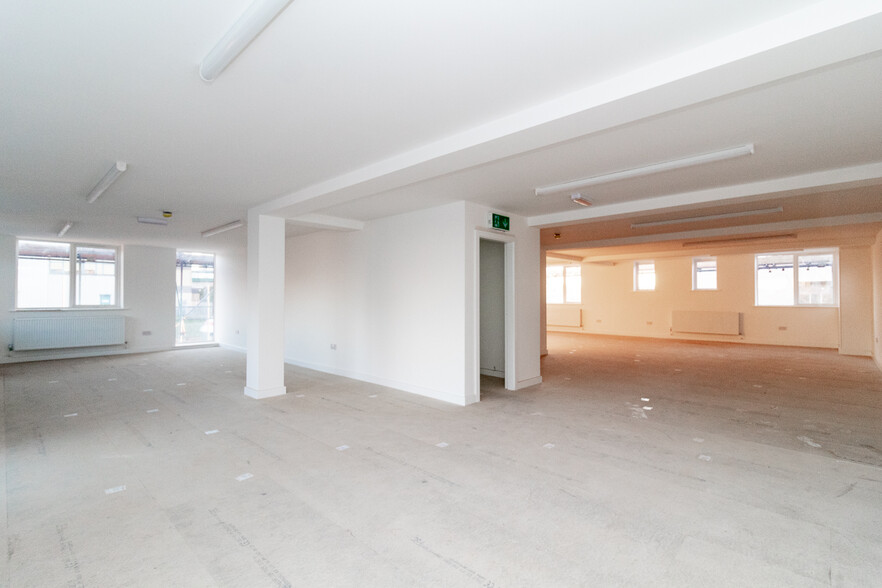 715 North Circular Rd, London en venta - Foto del interior - Imagen 2 de 13