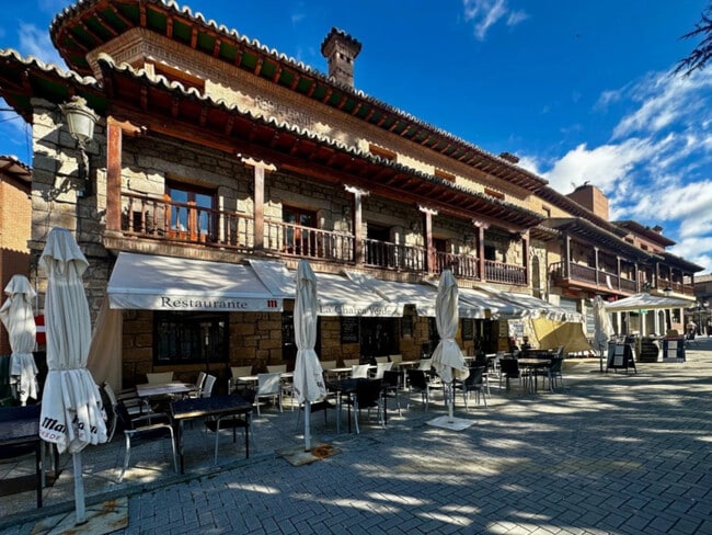 Más detalles de Plaza Adolfo Suárez, 10, Manzanares el Real - Local en venta