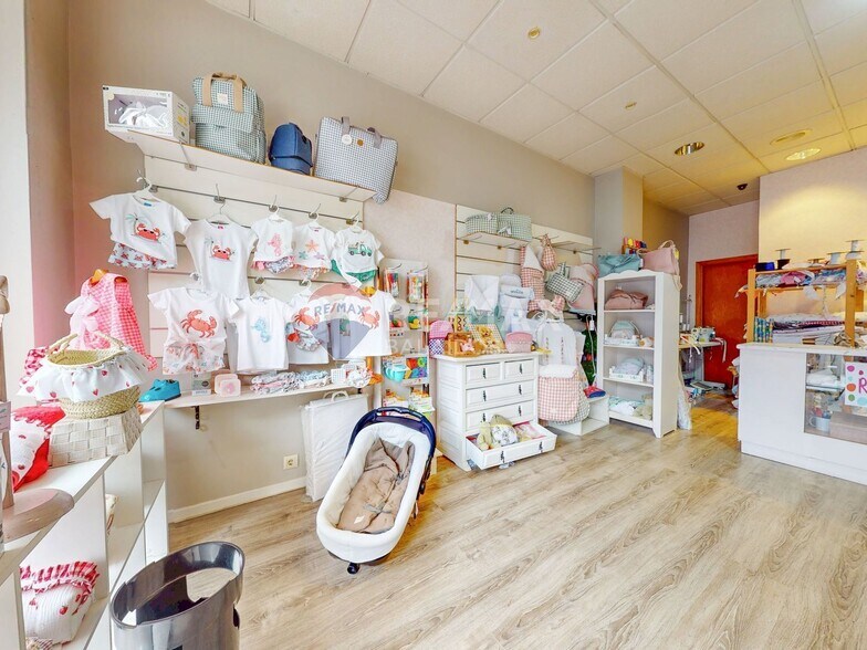 Local en Vigo, Pontevedra en venta - Foto del interior - Imagen 3 de 19