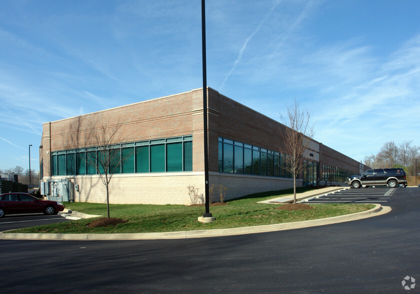 12041 Bournefield Way, Silver Spring, MD en alquiler - Foto del edificio - Imagen 1 de 5