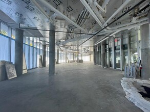 1 Collins Ave, Miami Beach, FL en alquiler Foto del interior- Imagen 2 de 11