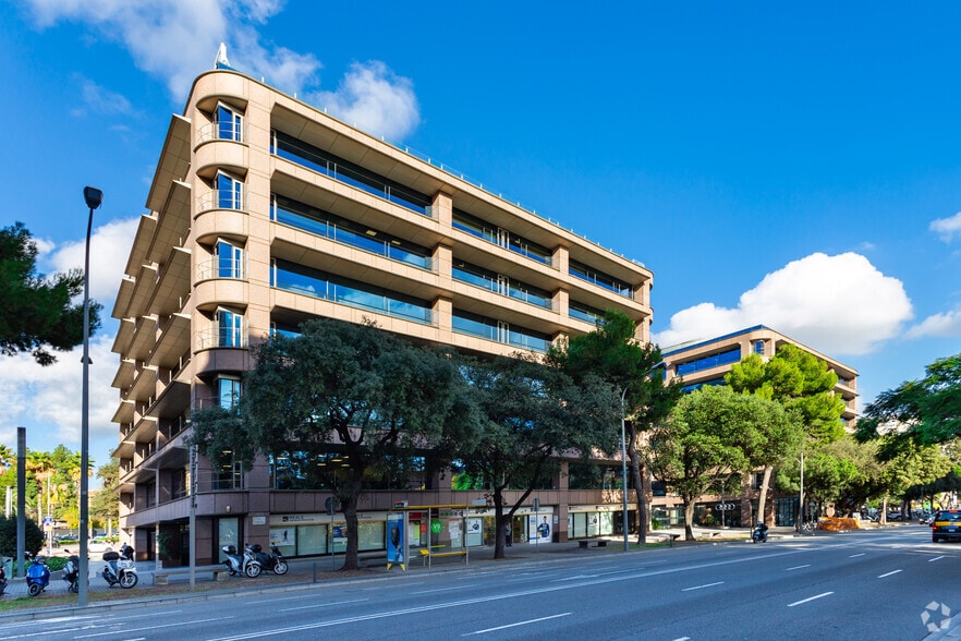 Via Augusta, 252, Barcelona, Barcelona en alquiler - Foto del edificio - Imagen 2 de 5