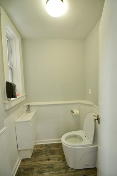 18 Main St, Millburn, NJ en alquiler - Foto del interior - Imagen 2 de 8