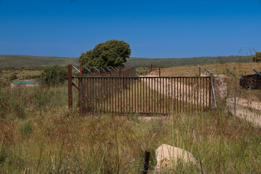 Carretera Ávila Escorial, Navalperal de Pinares, Ávila en venta - Foto del edificio - Imagen 3 de 56