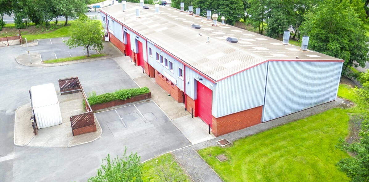 16-18 Rising Sun Court, Blaina en alquiler Foto principal- Imagen 1 de 2