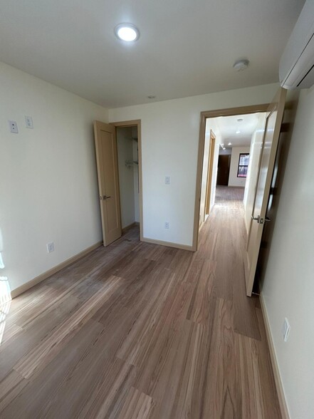 6 E 132nd St, New York, NY en venta - Foto del interior - Imagen 3 de 8