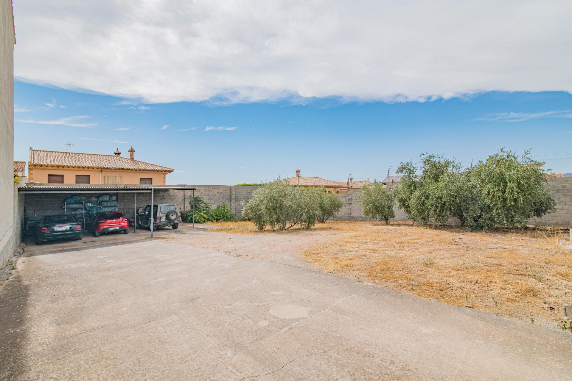 Nivar, 40, Moraleda de Zafayona, Granada en venta Foto del edificio- Imagen 1 de 19