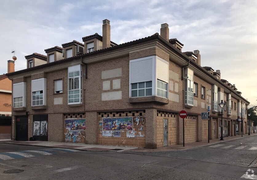 Edificio residencial en Griñón, Madrid en venta - Foto del edificio - Imagen 2 de 2