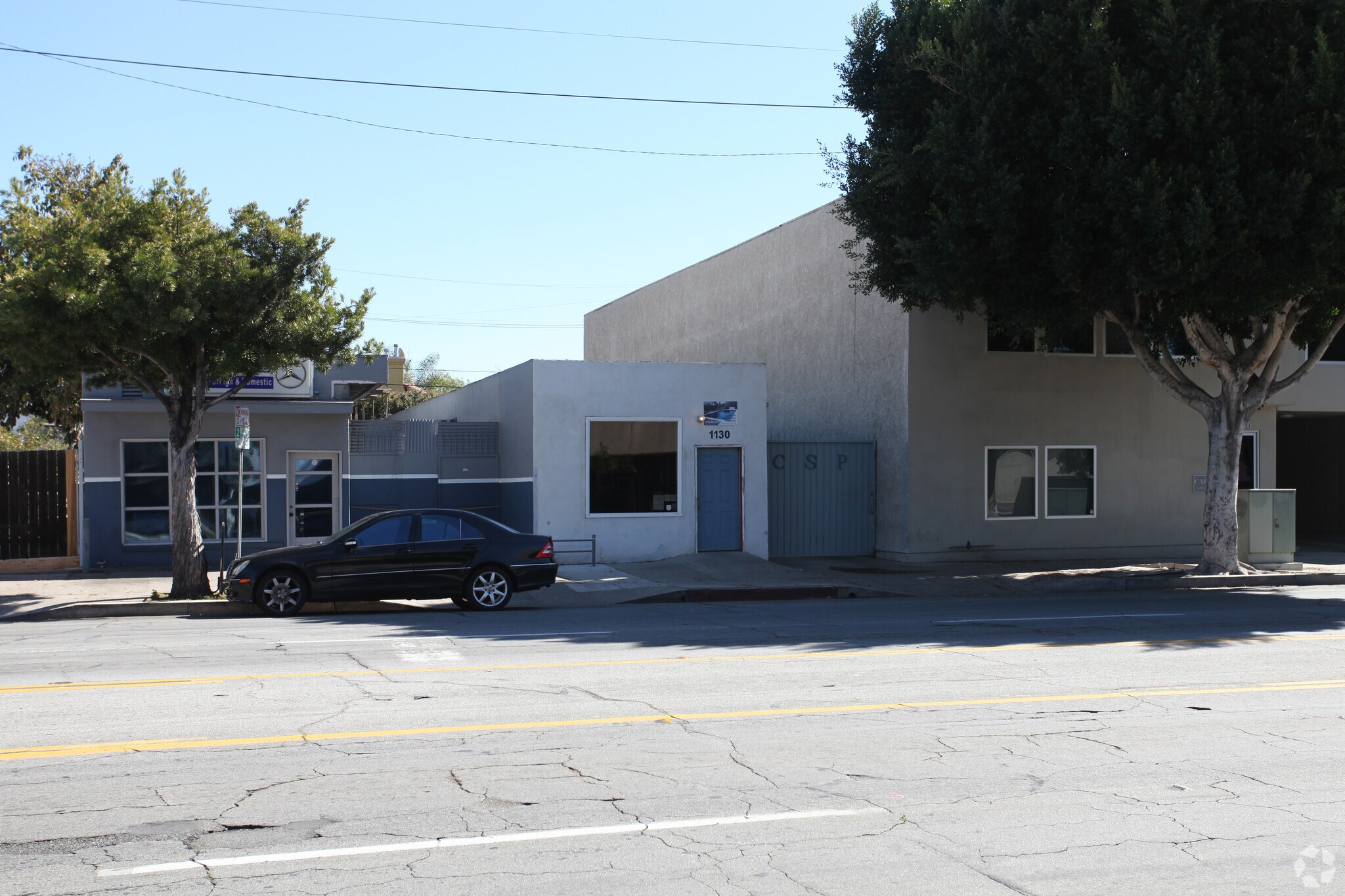 1130 N Hollywood Way, Burbank, CA en venta Foto principal- Imagen 1 de 1