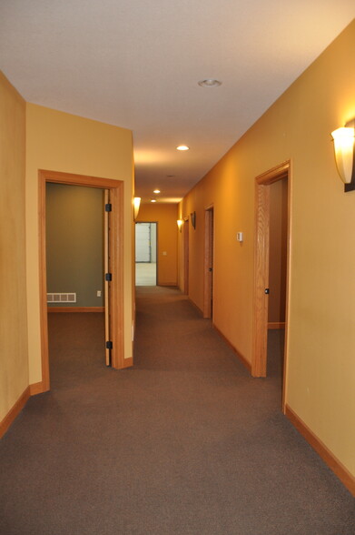 23823-23865 67th Ave, Saint Cloud, MN en alquiler - Foto del edificio - Imagen 2 de 16