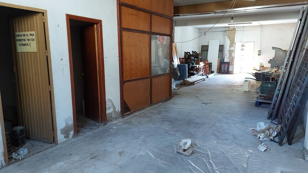 Local en El Ejido, Almería en alquiler - Foto del edificio - Imagen 3 de 4