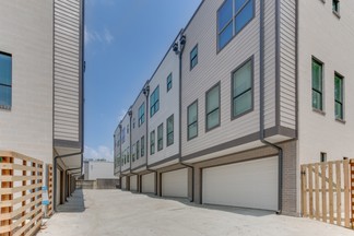 Más detalles para 4950 Cedar Springs Rd, Dallas, TX - Edificios residenciales en venta