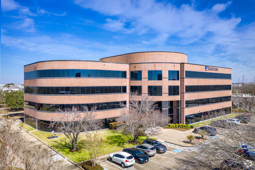 12946 Dairy Ashford Rd, Sugar Land, TX en alquiler - Foto del edificio - Imagen 1 de 6