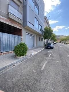 Calle Pintor Juan Albert, 7, Yecla, Murcia en venta - Foto del edificio - Imagen 3 de 27