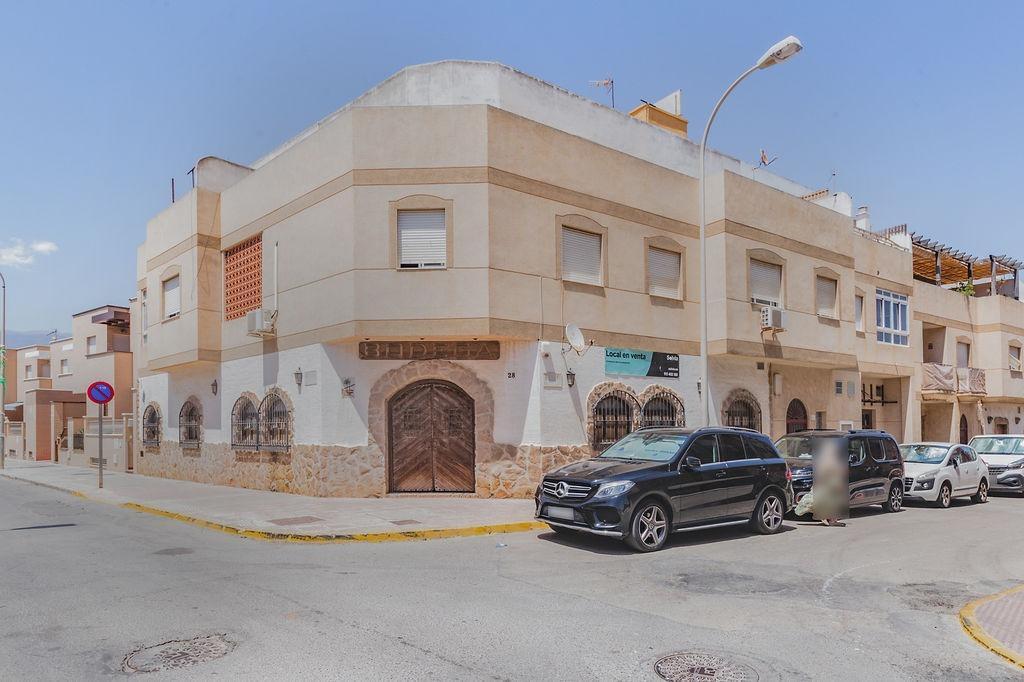 Calle Olivina, 28, El Ejido, Almería en venta Foto del edificio- Imagen 1 de 16