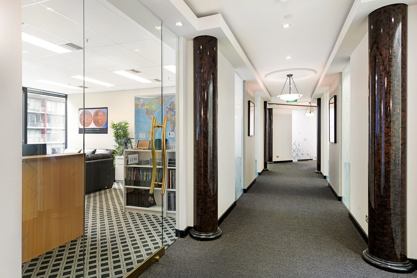 1 Queens Rd, Melbourne, VIC 3004 - Unidad 1120 - - Foto del interior - Image 1 of 3