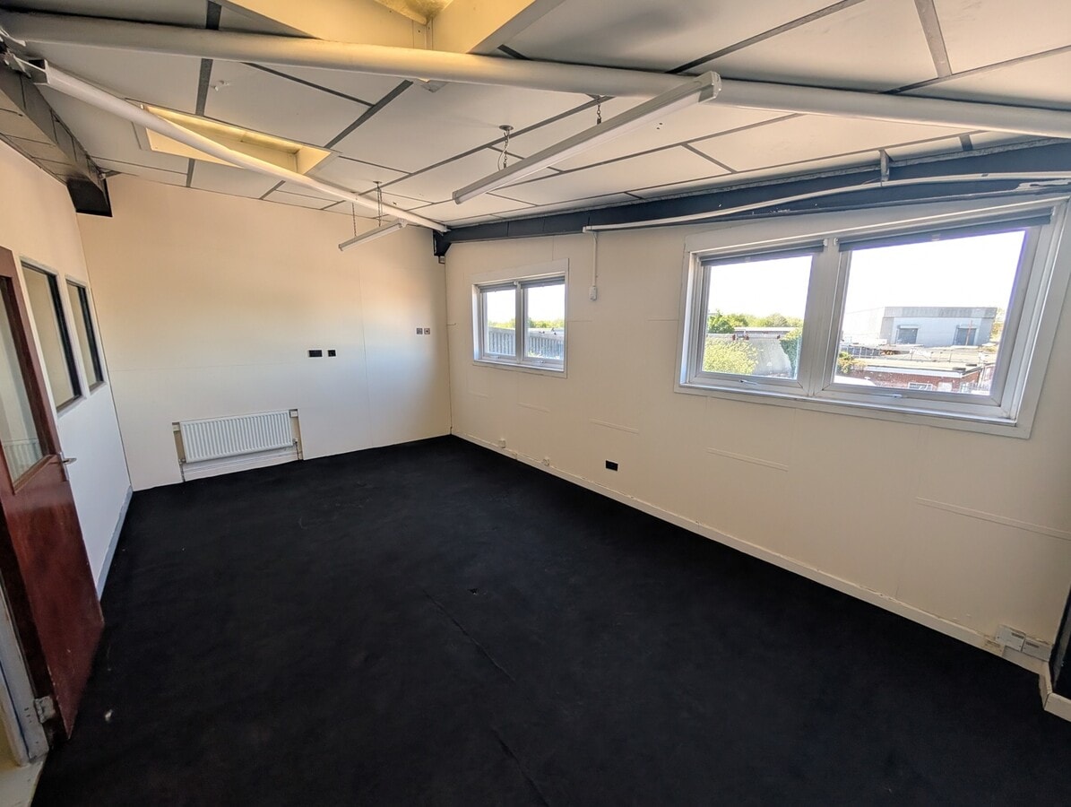 Park St, Gosport, HAM PO12 4UH - Unidad 1 - - Foto del interior - Image 2 of 2