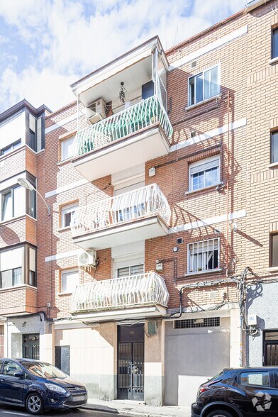 Calle del Grafito, 26, Madrid, Madrid en venta - Foto del edificio - Imagen 2 de 2
