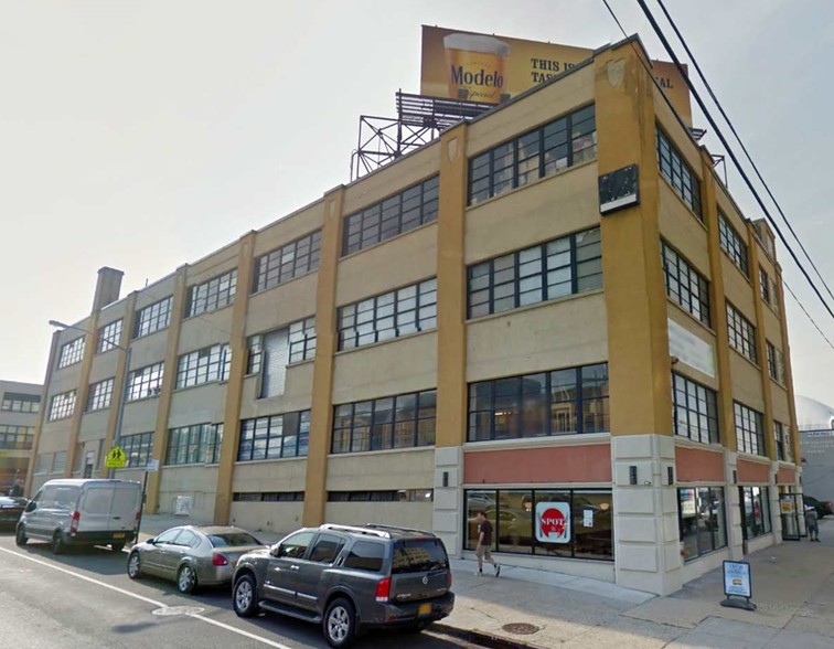 4710 32nd Pl, Long Island City, NY en alquiler - Foto principal - Imagen 1 de 23