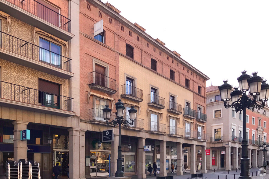 Avenida Acueducto, 27, Segovia, Segovia en alquiler - Foto del edificio - Imagen 2 de 2