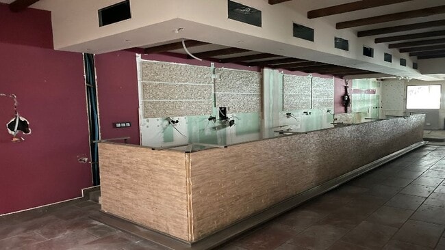 Más detalles de Camí de Pelleria, Badalona - Nave en venta