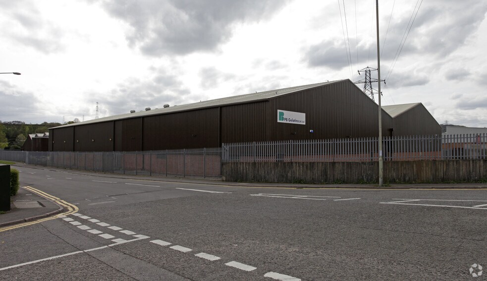 A18 Gwaelod-Y-Garth Rd, Pontypridd en venta - Foto principal - Imagen 1 de 10