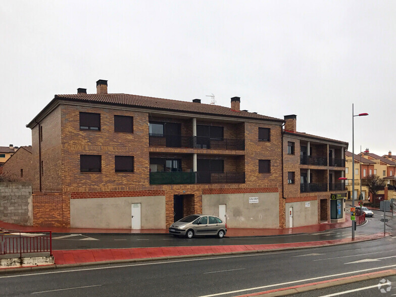 Carretera Valladolid, 30, La Lastrilla, Segovia en venta - Foto del edificio - Imagen 2 de 2