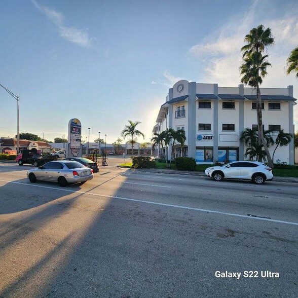 15315-15327 S Dixie Hwy, Palmetto Bay, FL en alquiler - Foto del edificio - Imagen 3 de 3