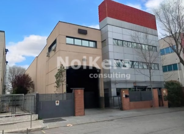 Nave en L'Hospitalet de Llobregat, Barcelona en alquiler - Foto del edificio - Imagen 2 de 2