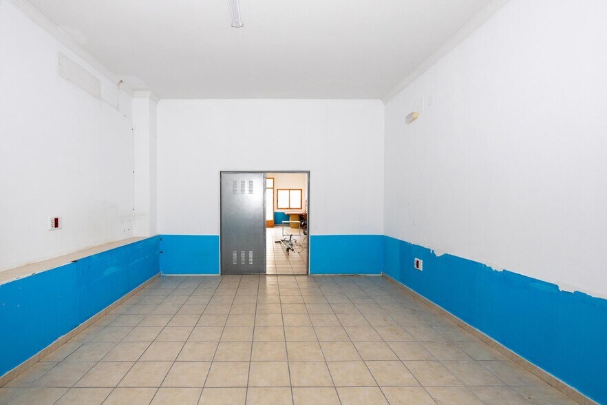 Local en Lanjarón en venta - Foto del interior - Imagen 3 de 13