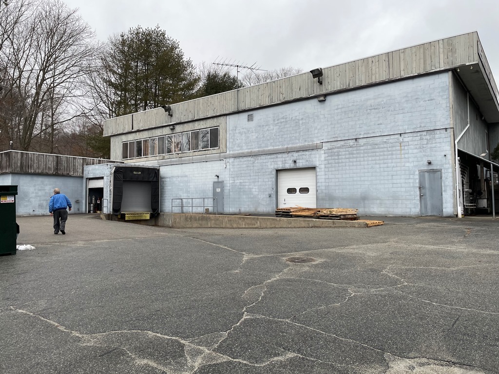 17 Industrial Dr, Waterford, CT en venta Foto principal- Imagen 1 de 12