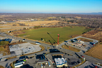 2040 Genesis Rd, Crossville, TN - VISTA AÉREA  vista de mapa - Image1