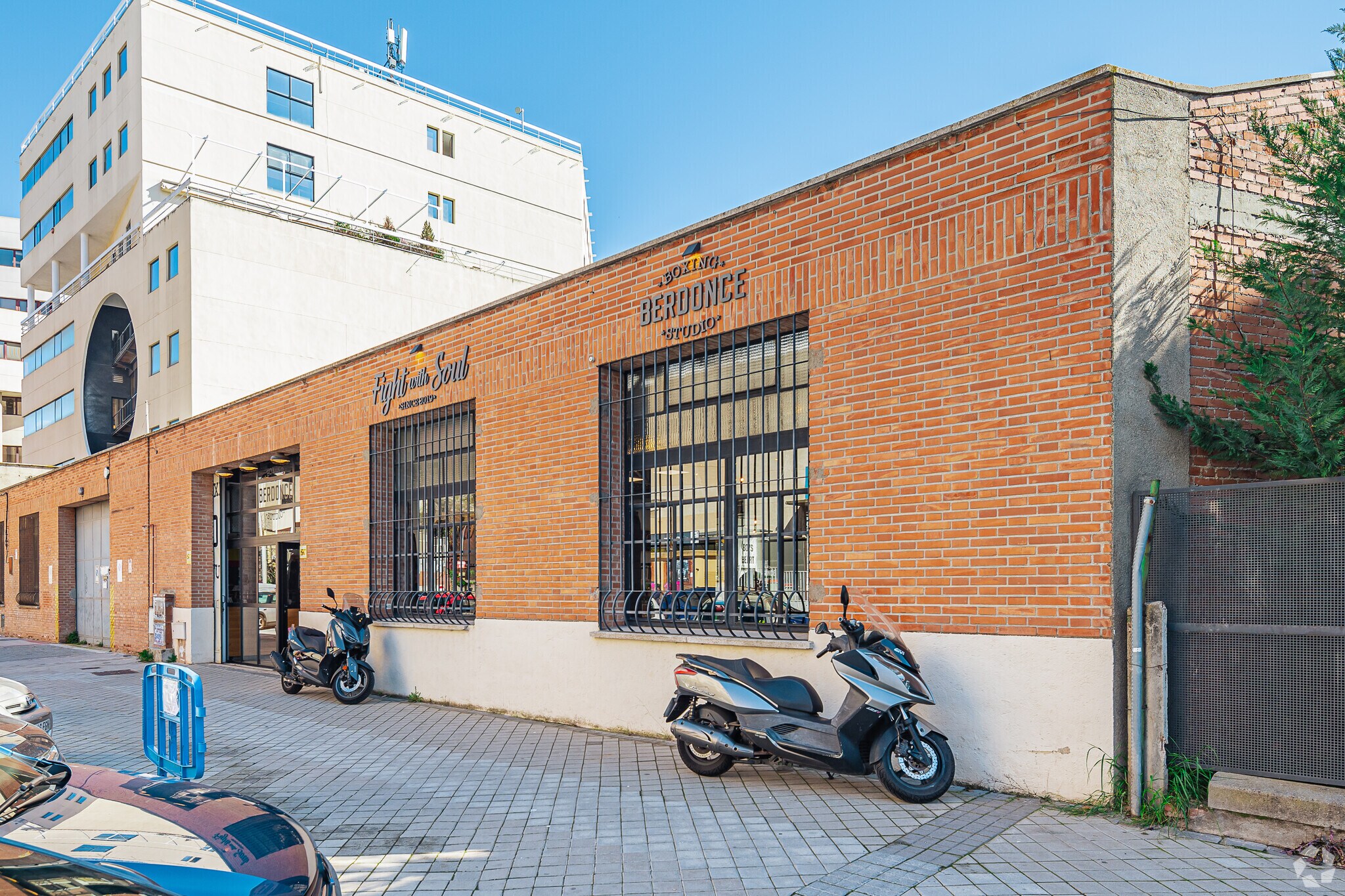 Calle María Tubau, 7, Madrid, Madrid en venta Foto principal- Imagen 1 de 1