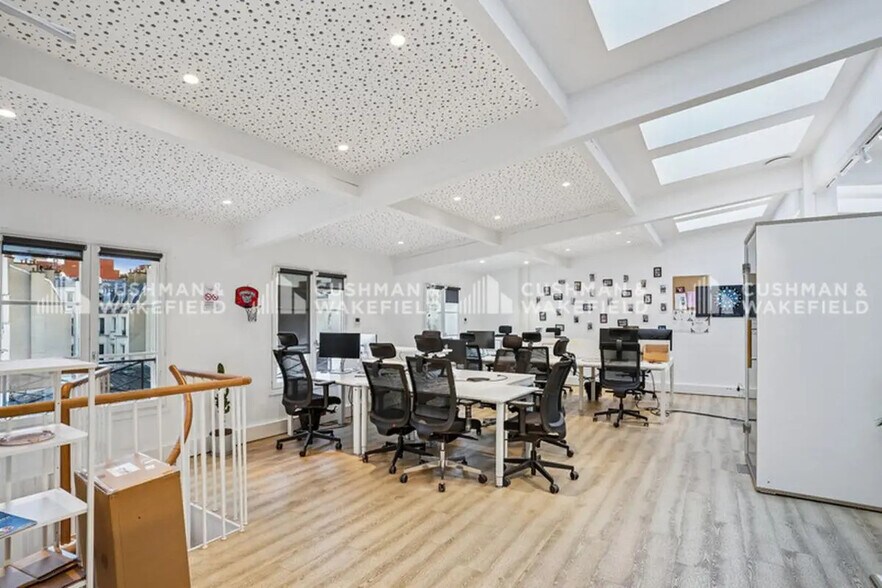 50 Rue De Paradis, Paris en alquiler - Foto del edificio - Imagen 2 de 16