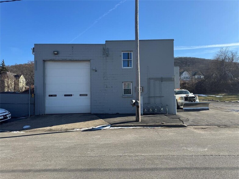 38 Hall St, Binghamton, NY en venta - Foto del edificio - Imagen 3 de 10