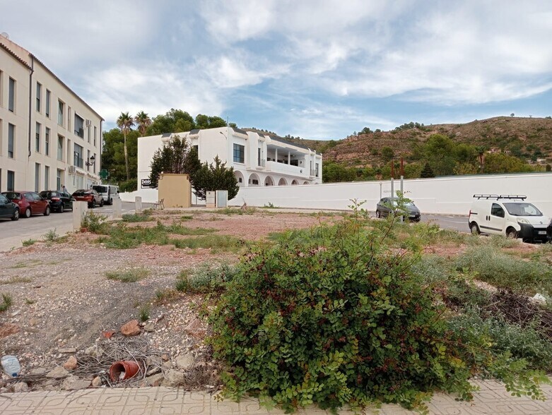 Carrer Fray Domingo de Petrés, 26, Petrés, Valencia en venta - Foto principal - Imagen 1 de 5