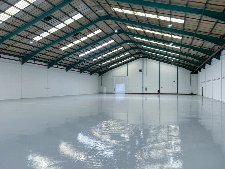 1 Warpsgrove Ln, Chalgrove en alquiler - Foto del edificio - Imagen 1 de 14