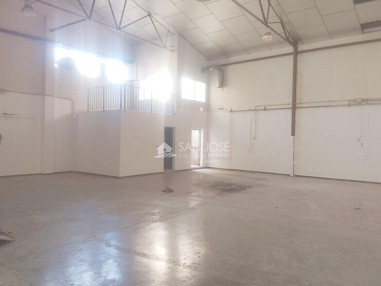 Nave en Elche, Alicante en alquiler - Foto del interior - Imagen 3 de 19