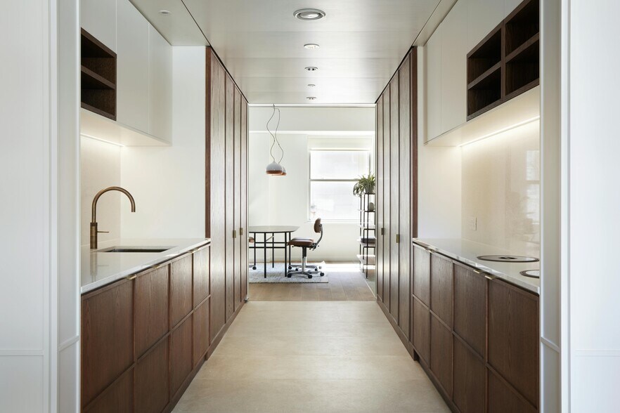 3-5 Rathbone Pl, London en alquiler - Foto del edificio - Imagen 3 de 9