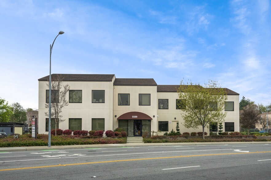 5589 Winfield Blvd, San Jose, CA en alquiler - Foto principal - Imagen 1 de 13