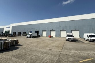 Premier Park Rd, London en alquiler Foto del edificio- Imagen 2 de 7