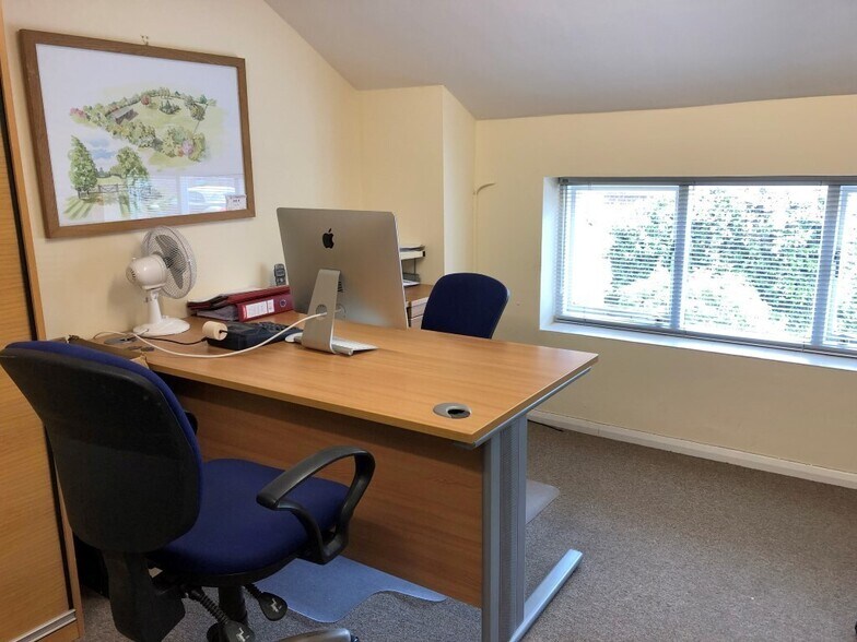 117 High St, Berkhamsted en alquiler - Foto del edificio - Imagen 2 de 3