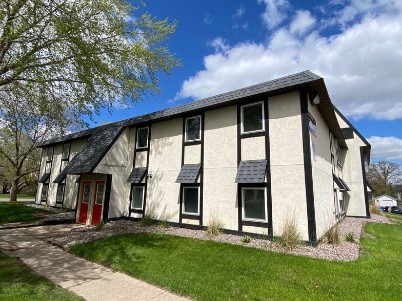 1310-1320 6th Ave S, Saint Cloud, MN en venta - Foto del edificio - Imagen 2 de 14