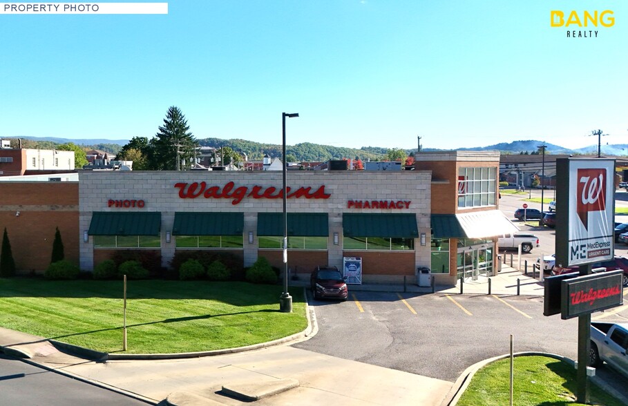 615 Randolph Ave, Elkins, WV en venta - Foto del edificio - Imagen 1 de 8