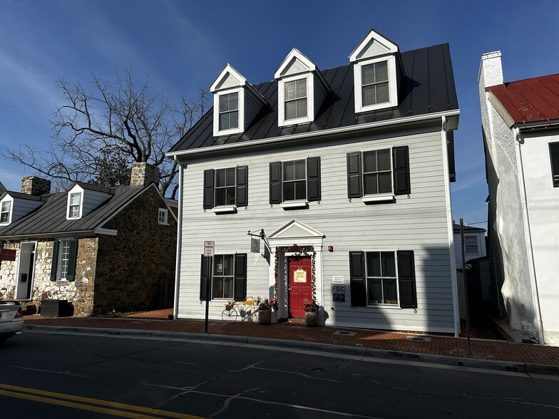 104 Loudoun St SW, Leesburg, VA en venta - Foto del edificio - Imagen 1 de 1